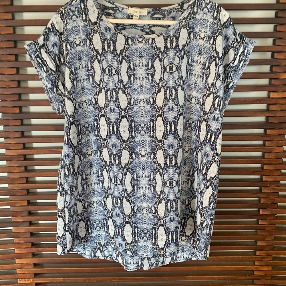 Code Bleu top